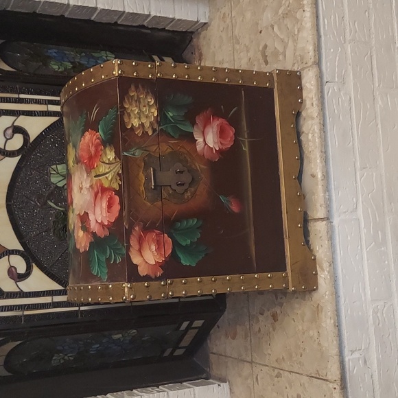 Vintage Other - VINTAGE TREASURE CHEST